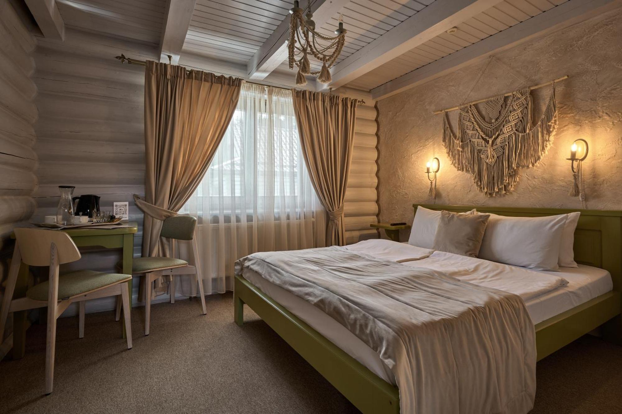 Hotel Vedmezhyi Dvir Boekovel Buitenkant foto